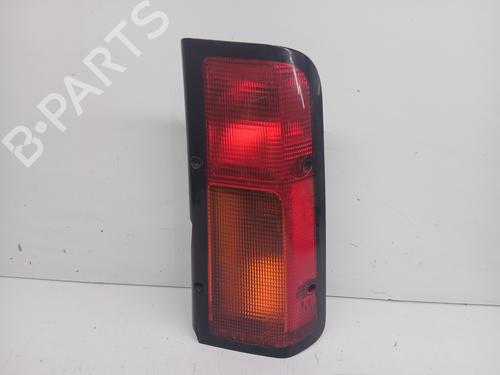 Used Right taillight LAND ROVER DISCOVERY II (L318) 2.5 Td5 4x4 (139 hp) 27496660