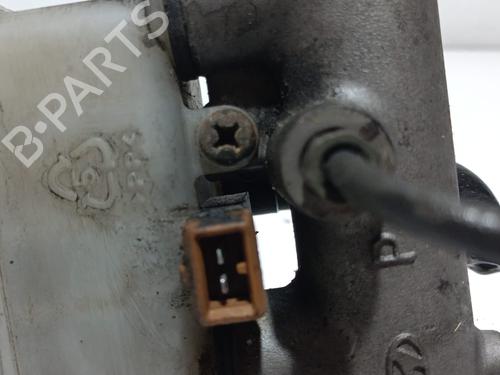 Brake master cylinder KIA CERATO I Hatchback (LD) 2.0 CRDi | BP20825360M77 