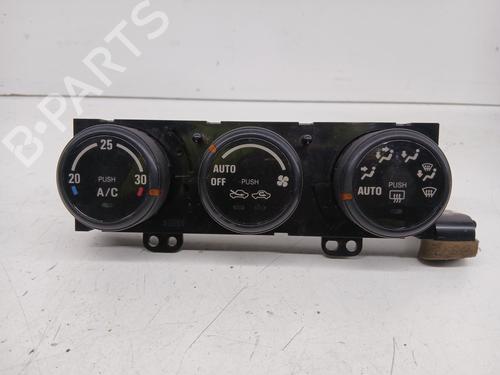 AC-Styringsenhed/Manøvreenhed SUZUKI GRAND VITARA I (FT, HT) 2.0 HDI 110 16V 4x4 (SQ420D, TD83V, JA420WD) (109 hp) 30469348