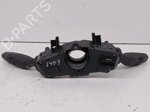 Used Switch HYUNDAI TUCSON (TL, TLE) 1.6 GDi (132 hp) 28151469