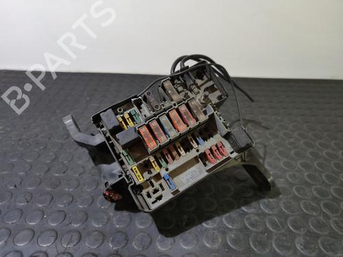 Used Fuse box PEUGEOT 206 Hatchback (2A/C) 2.0 HDI 90 (90 hp) 20833454