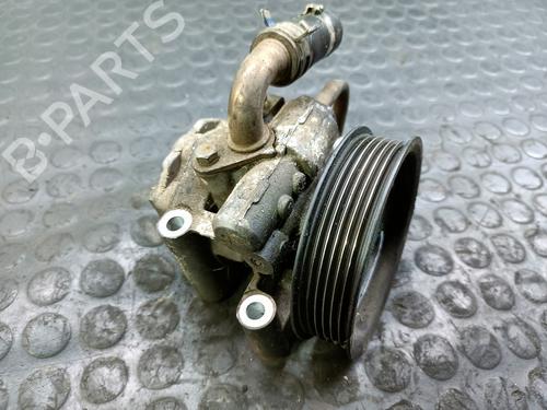 Used Steering pump FORD FIESTA V (JH_, JD_) 1.3 (69 hp) 30947385