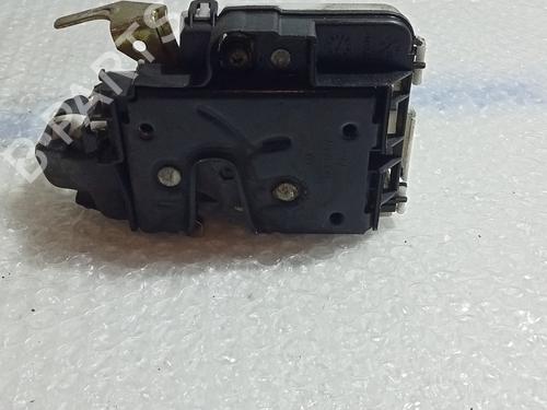 Used Front right lock VW POLO (9N_, 9A_) 1.2 12V (64 hp) 20831683