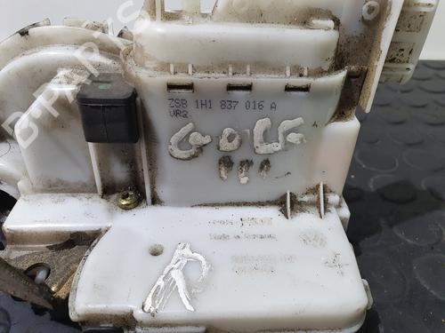 Front right lock VW GOLF III (1H1) 2.0 | BP20828175C97 