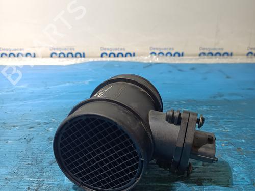 Used Mass air flow sensor OPEL ASTRA G Estate (T98) 2.0 DI (F35) (82 hp) 31818426