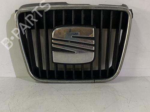 Used Grille SEAT CORDOBA (6K1, 6K2) 1.4 i 16V (101 hp) 20820497