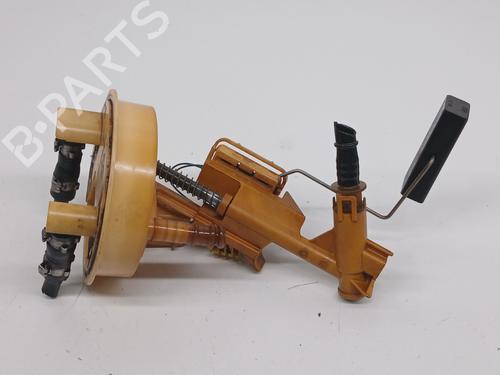 Used Fuel pump MERCEDES-BENZ C-CLASS (W203) C 200 CDI (203.004) (116 hp) 26890084