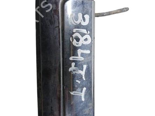 Used Rear left exterior door handle Rear left exterior door handle MITSUBISHI PAJERO SPORT I (K7_, K9_) [1996-2026] 39752787 39752787