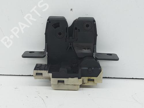 Used Tailgate lock RENAULT CLIO III (BR0/1, CR0/1) 1.5 dCi (C/BR0G, C/BR1G) (68 hp) 32999945