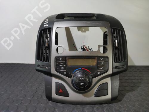 Used Climate control HYUNDAI i30 (FD) [2007-2012]  20831324