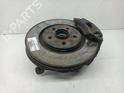 Used Right front steering knuckle VW GOLF III (1H1) 2.0 (115 hp) 31906799