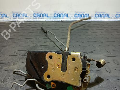 Used Front left lock CHRYSLER VOYAGER IV (RG, RS) 2.4 (147 hp) 20823674