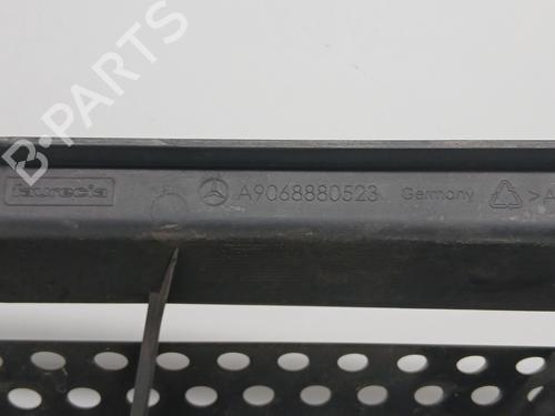Grille MERCEDES-BENZ SPRINTER 3-t Van (B906)  | BP29164067C40 
