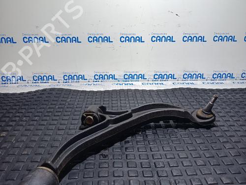 Used Right front suspension arm CHRYSLER VOYAGER IV (RG, RS) 2.5 CRD (141 hp) 20834123