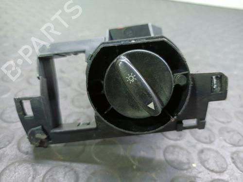 Used Headlight switch AUDI A6 C5 Avant (4B5, 4B6) 2.8 quattro (193 hp) 32219856