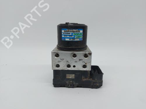 Used ABS pump HYUNDAI SANTA FÉ I (SM) 2.0 CRDi 4x4 (113 hp) 20841177