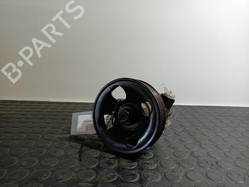 Used Steering pump HYUNDAI ELANTRA III Saloon (XD) 2.0 CRDi (113 hp) 20833482