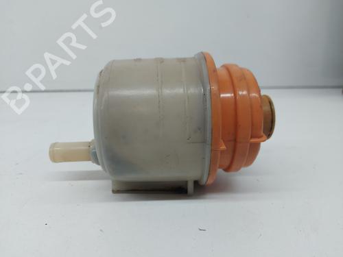 Power steering reservoir SUZUKI GRAND VITARA II (JT, TE, TD) 1.9 DDiS All-wheel Drive (JT419, TD44, JB419WD, JB419XD,... | BP26958030M117 