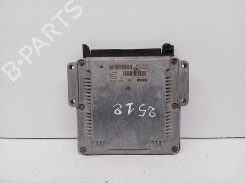 Engine control unit (ECU) PEUGEOT 306 Hatchback (7A, 7C, N3, N5) | BP28164494M57