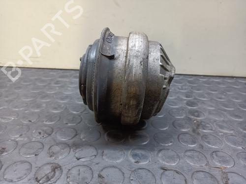 Engine mount MERCEDES-BENZ E-CLASS (W210) E 300 Turbo-D (210.025) | BP20825136M89 