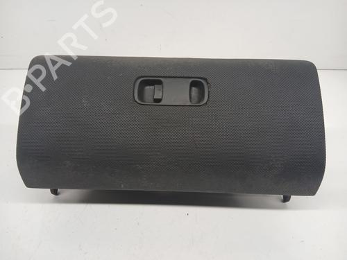 Handskerum MITSUBISHI PAJERO III (V7_W, V6_W) 3.2 Di-D (V68W, V78W) (165 hp) 26914059