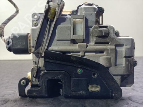 Used Front right lock VW PASSAT B6 (3C2) [2005-2010]  20833486
