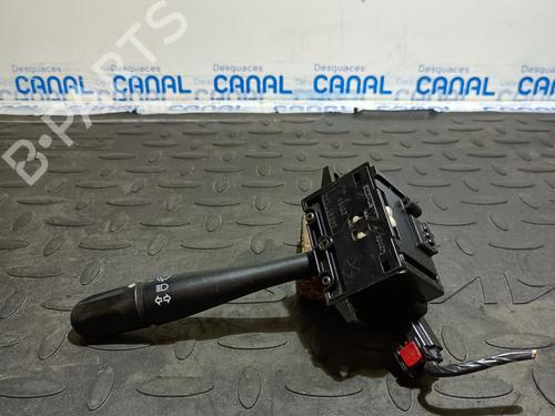 Commodo Essuie Glace / Phare CHRYSLER VOYAGER IV (RG, RS) 2.4 (147 hp) 31818052