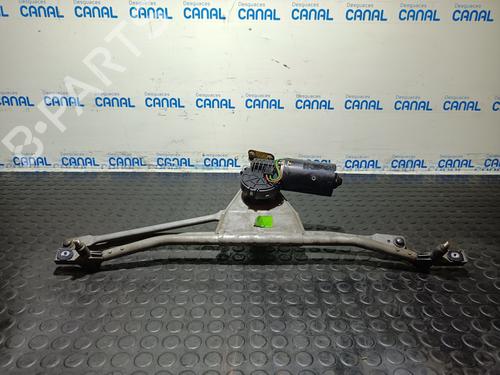 Used Front wiper motor VOLVO 460 (464) 2.0 (109 hp) 20818640
