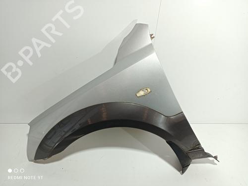Used Left front fenders KIA SORENTO I (JC) 2.5 CRDi (170 hp) 24978300