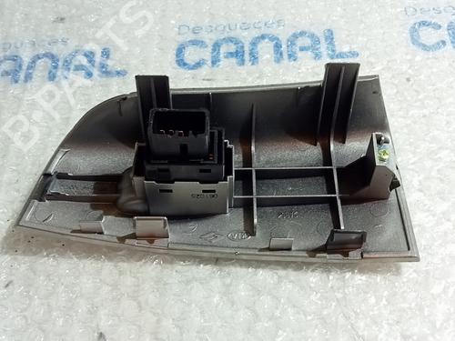 Left rear window switch KIA SPORTAGE II (JE_, KM_) 2.0 CRDi 4WD | BP20817398I29 