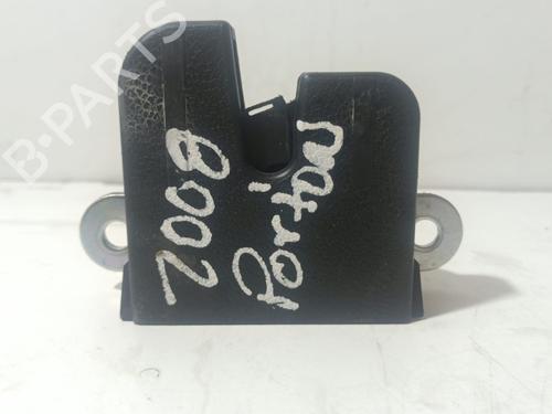 Used Tailgate lock VW GOLF VI (5K1) 1.6 TDI (105 hp) 20832381