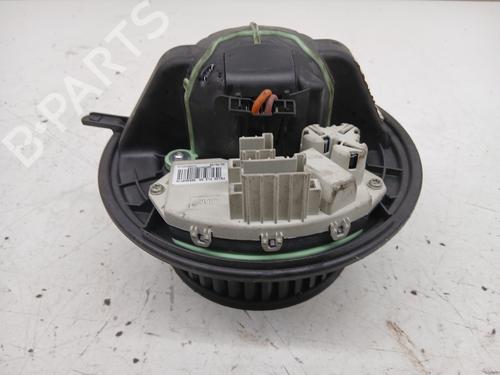 Heater blower motor BMW 3 Touring (E91) 320 d | BP29211727M62 