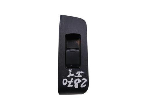 Venstre bagtil elrude kontakt Venstre bagtil elrude kontakt NISSAN X-TRAIL II (T31) [2007-2018] 33964778 33964778