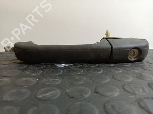 Used Front left interior door handle LAND ROVER DISCOVERY II (L318) 2.5 Td5 4x4 (139 hp) 28716350