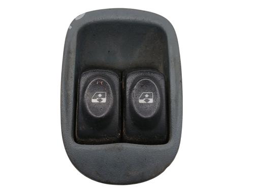 Used Left front window switch RENAULT MEGANE Scenic (JA0/1_) 1.9 D (JA0J) (64 hp) 32345763