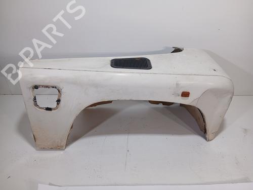 Used Right front fenders LAND ROVER DEFENDER Station Wagon (L316, L315) [1990-2017]  32163253