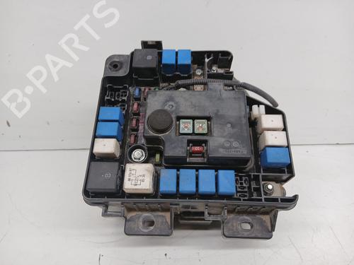 Used Fuse box HYUNDAI SANTA FÉ II (CM) 2.2 CRDi GLS (150 hp) 26190726