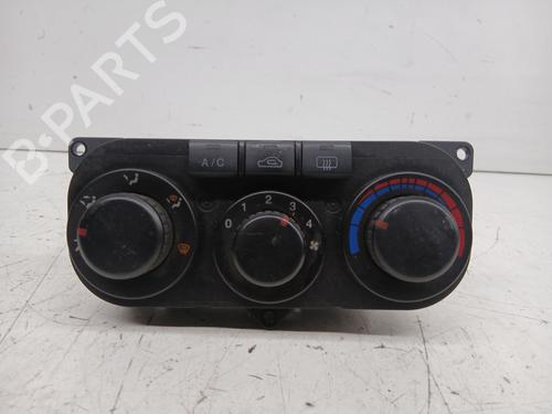 Used Climate control HYUNDAI COUPE II (GK) 1.6 16V (105 hp) 28530326