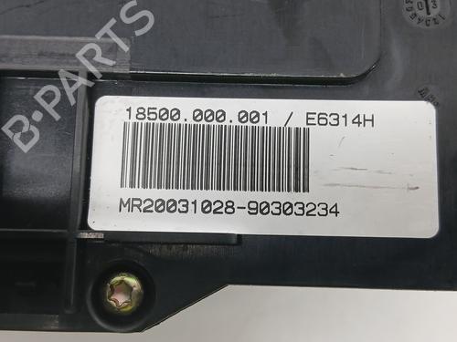 Fuse box BMW 3 (E46) 320 d | BP29482224E1 
