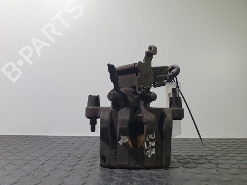 Used Right front brake caliper OPEL VECTRA C (Z02) 2.0 DTI 16V (F69) (101 hp) 32323802