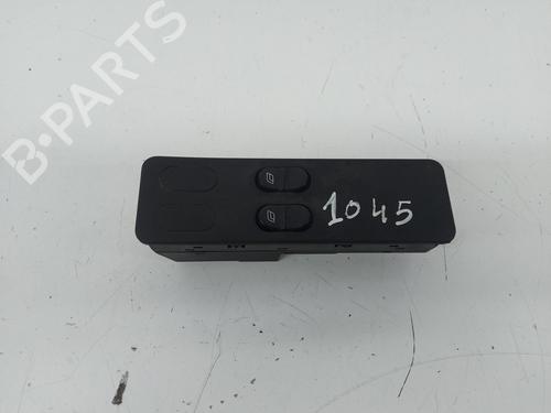 Used Right front window switch Right front window switch SAAB 900 I (AC4, AM4) 2.0 Turbo (146 hp) 32528406 32528406