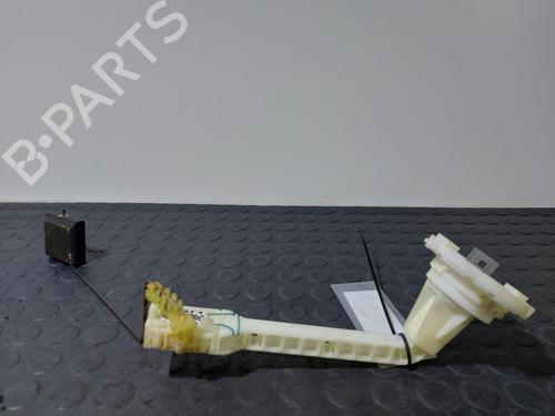 Used Fuel pump MERCEDES-BENZ E-CLASS (W210) E 230 (210.037) (150 hp) 20818141