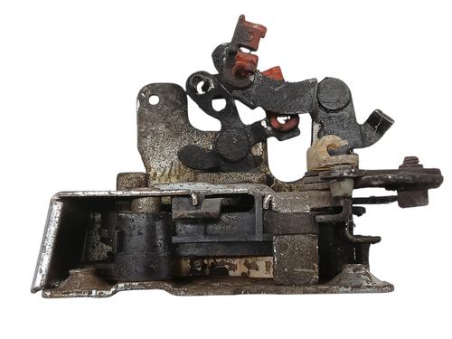 Used Rear left lock Rear left lock JEEP CHEROKEE (XJ) 4.0 i (185 hp) 34193196 34193196