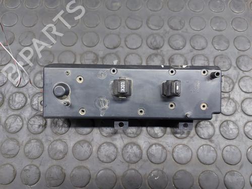 Used Right front window switch JEEP GRAND CHEROKEE II (WJ, WG) 2.7 CRD 4x4 (163 hp) 28183416