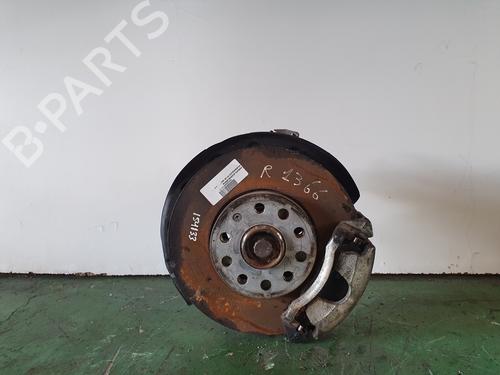 Used Right front steering knuckle VW GOLF VII (5G1, BQ1, BE1, BE2) [2012-2021]  21807423