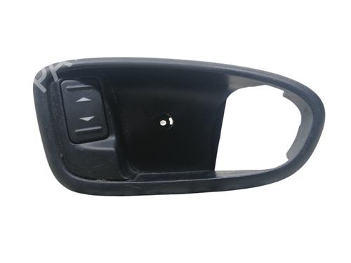 Used Right front window switch Right front window switch 38541678 38541678