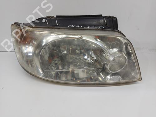 Used Right headlight HYUNDAI MATRIX (FC) 1.5 CRDi (82 hp) 23023323