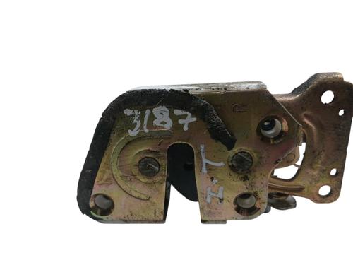 Vergrendeling links achter Vergrendeling links achter MITSUBISHI PAJERO SPORT I (K7_, K9_) [1996-2026] 36848777 36848777