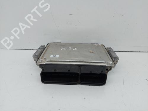 Used Engine control unit (ECU) KIA SORENTO I (JC) 2.5 CRDi (170 hp) 25493930