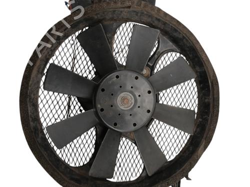 Used Radiator fan NISSAN TERRANO II (R20) 2.7 TDi 4WD (125 hp) 32406257